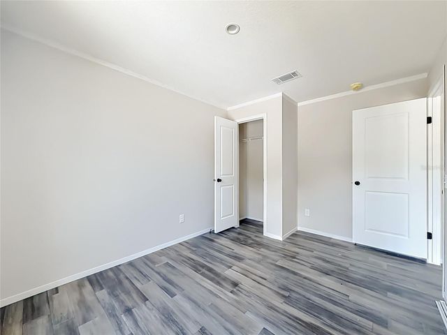 8002 MOBILAIRE DRIVE, Orlando, FL 32822