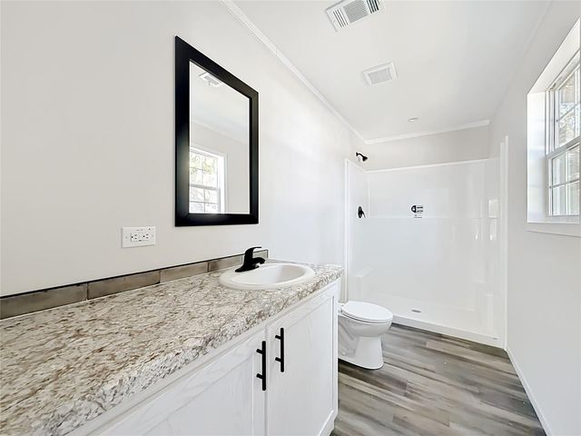 8002 MOBILAIRE DRIVE, Orlando, FL 32822