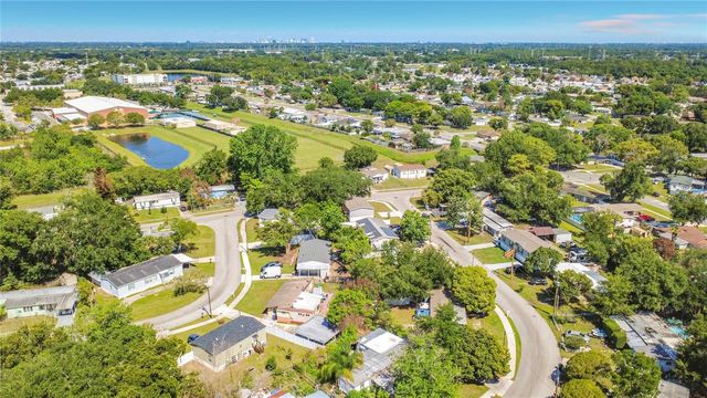 8002 MOBILAIRE DRIVE, Orlando, FL 32822