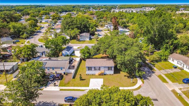 8002 MOBILAIRE DRIVE, Orlando, FL 32822