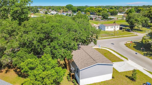 8002 MOBILAIRE DRIVE, Orlando, FL 32822