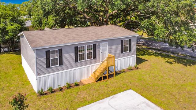 8002 MOBILAIRE DRIVE, Orlando, FL 32822