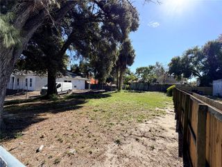 905 E 26TH AVENUE, Tampa, FL 33605