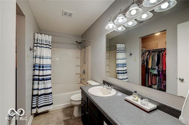 12626 Courage Crossing, Fishers, IN 46037