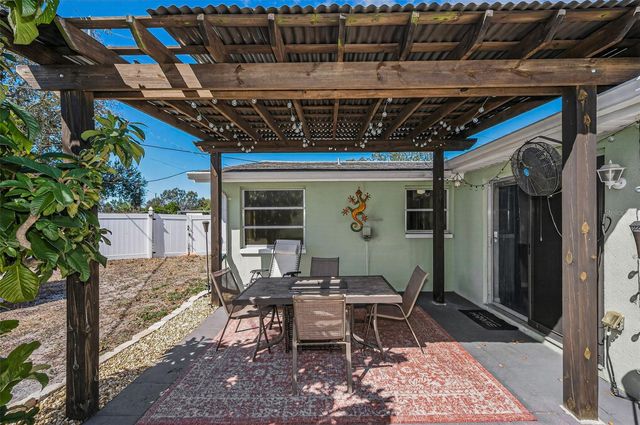 5506 CASINO DRIVE, Holiday, FL 34690