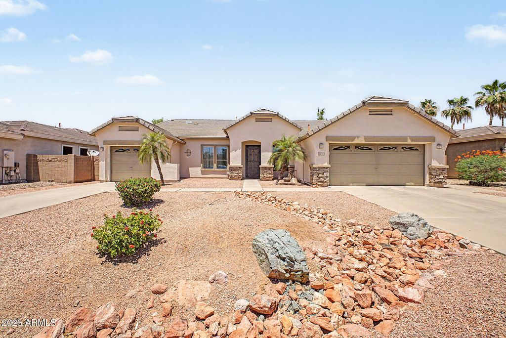 3076 E JUANITA Avenue, Gilbert, AZ 85234 — photo 2