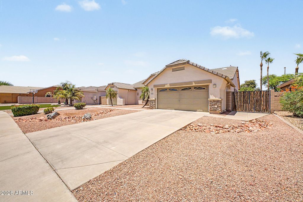 3076 E JUANITA Avenue, Gilbert, AZ 85234 — photo 3