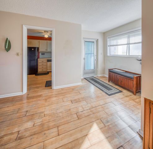 1 N Golfview Road 205, Lake Worth Beach, FL 33460