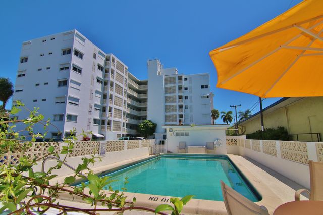 1 N Golfview Road 205, Lake Worth Beach, FL 33460