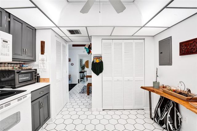 1370 S Ocean Blvd 407, Pompano Beach, FL 33062