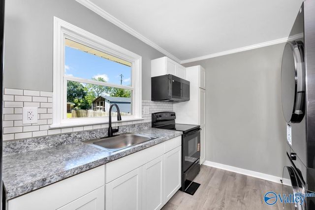 1103 W Washington Street, Athens, AL 35611