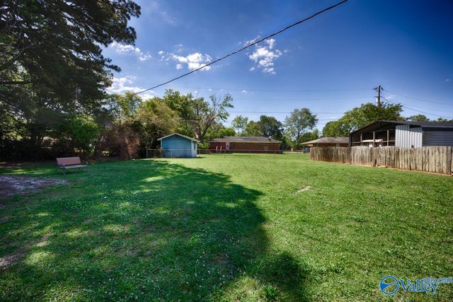 1103 W Washington Street, Athens, AL 35611