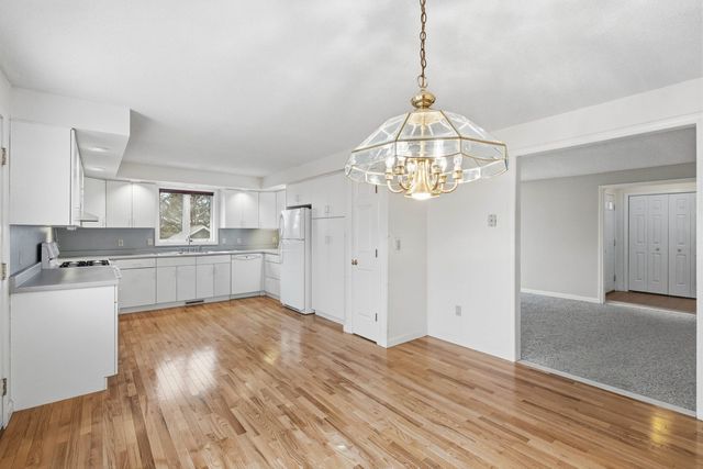 387 Harrison Street, Manchester, NH 03104