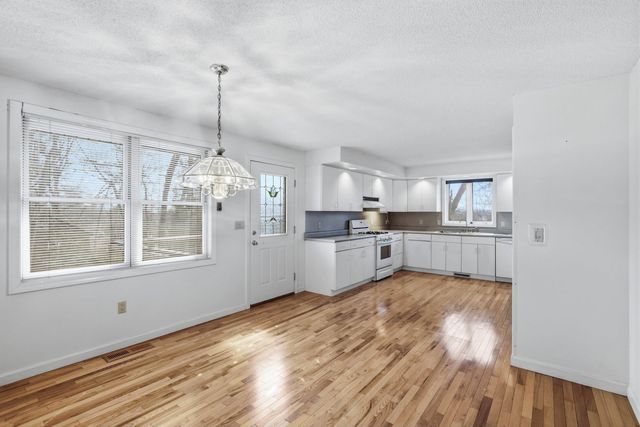 387 Harrison Street, Manchester, NH 03104