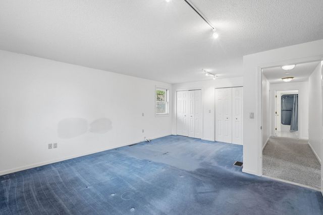 387 Harrison Street, Manchester, NH 03104