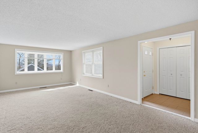 387 Harrison Street, Manchester, NH 03104