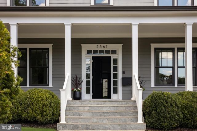 2361 N EDGEWOOD ST, Arlington, VA 22207