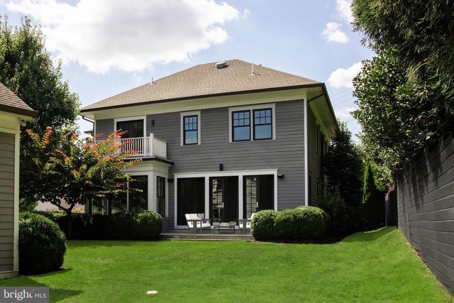 2361 N EDGEWOOD ST, Arlington, VA 22207