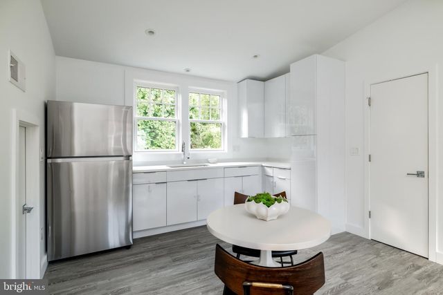 2361 N EDGEWOOD ST, Arlington, VA 22207