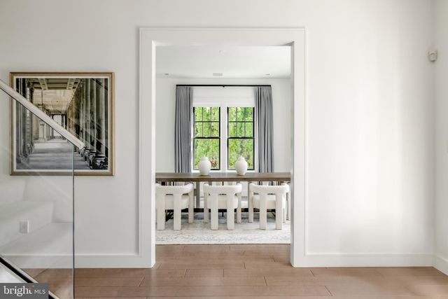 2361 N EDGEWOOD ST, Arlington, VA 22207