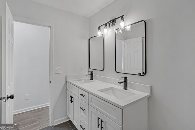 1882 Winding Creek Lane SW, Marietta, GA 30064