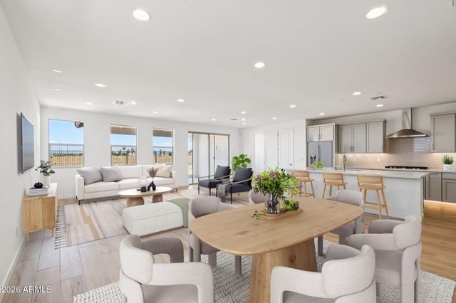 7938 W GRISWOLD Road, Peoria, AZ 85345