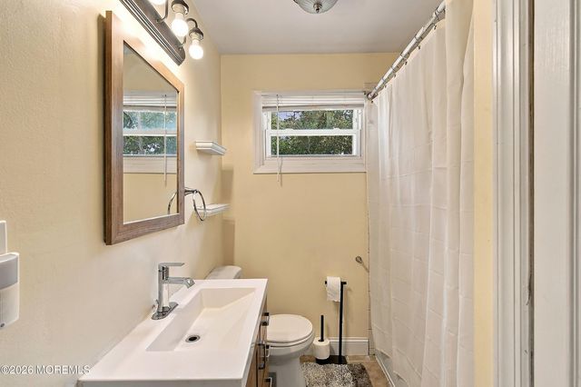 333 Constitution Drive, Forked River, NJ 08731