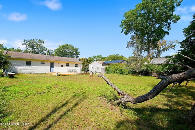 333 Constitution Drive, Forked River, NJ 08731