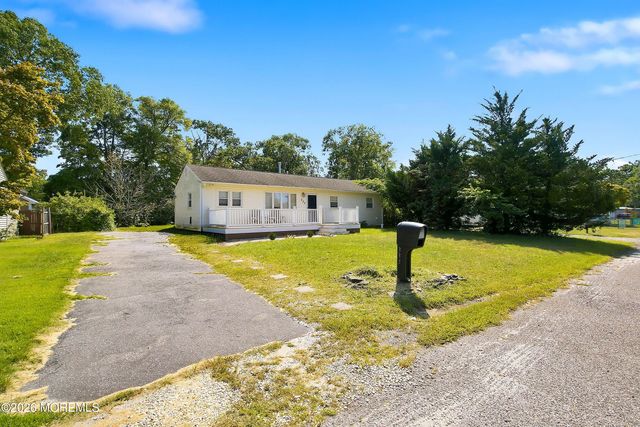 333 Constitution Drive, Forked River, NJ 08731