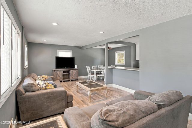 333 Constitution Drive, Forked River, NJ 08731