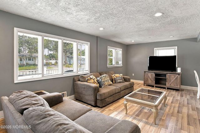 333 Constitution Drive, Forked River, NJ 08731