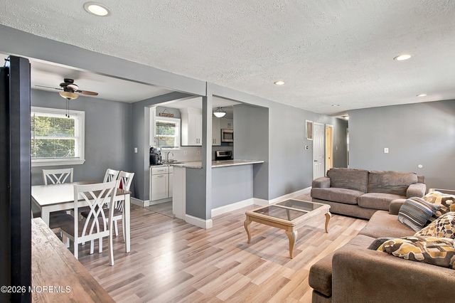 333 Constitution Drive, Forked River, NJ 08731