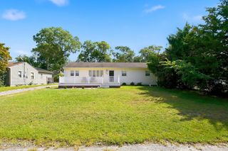 333 Constitution Drive, Forked River, NJ 08731