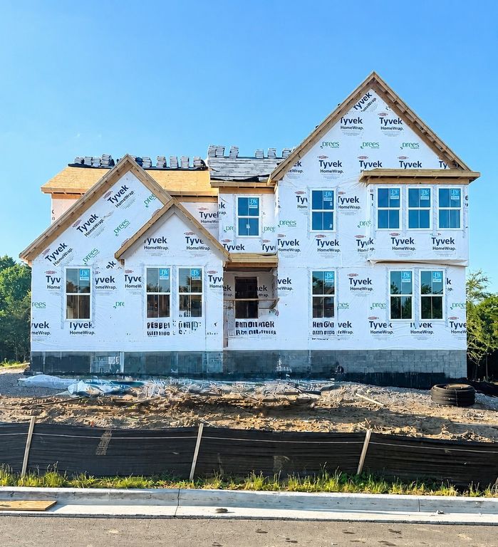 107 Cedarstone Drive, Mount Juliet, TN 37122