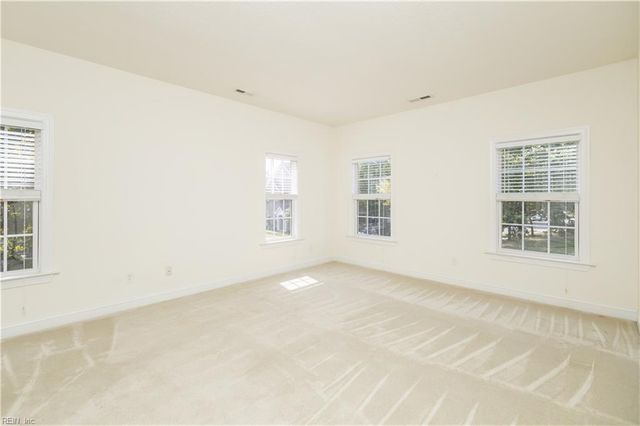 816 Great Marsh AVE, Chesapeake, VA 23320