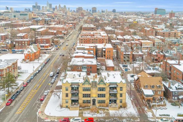 615 W Hancock Street 202, Detroit, MI 48201