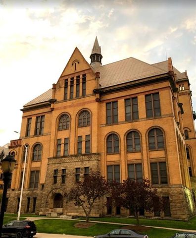 615 W Hancock Street 202, Detroit, MI 48201