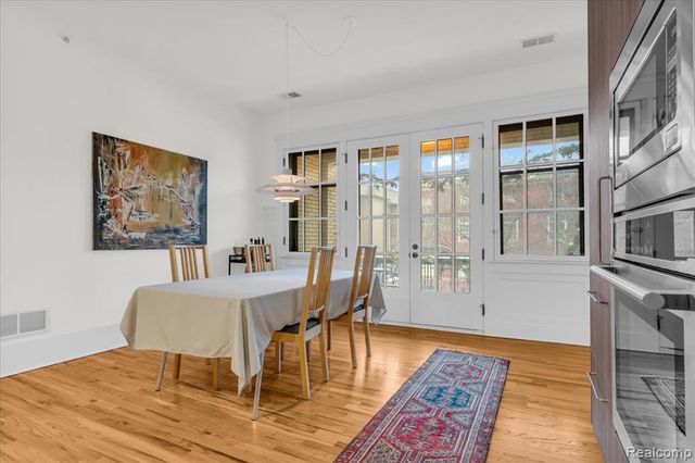 615 W Hancock Street 202, Detroit, MI 48201