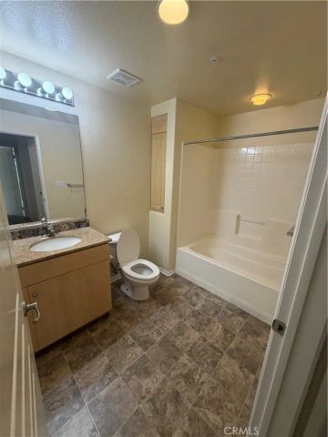 2313 Watermarke, Irvine, CA 92612