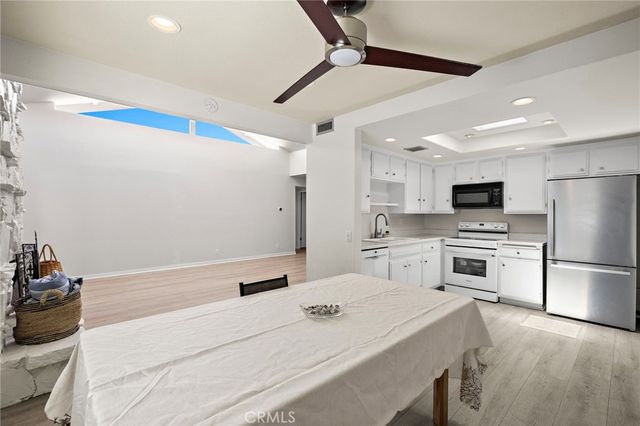 38750 Via Las Flores, Murrieta, CA 92563