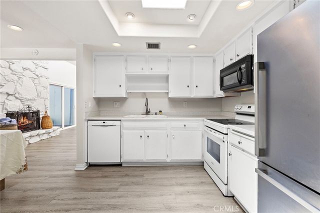 38750 Via Las Flores, Murrieta, CA 92563