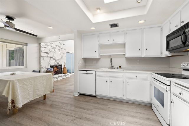 38750 Via Las Flores, Murrieta, CA 92563