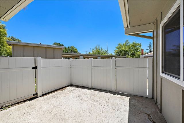 38750 Via Las Flores, Murrieta, CA 92563