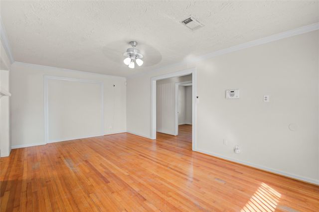 5902 Hornwood Dr A, Houston, TX 77081