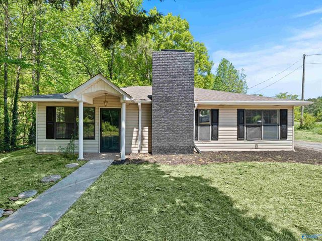 485 John L Gap Road, Boaz, AL 35956