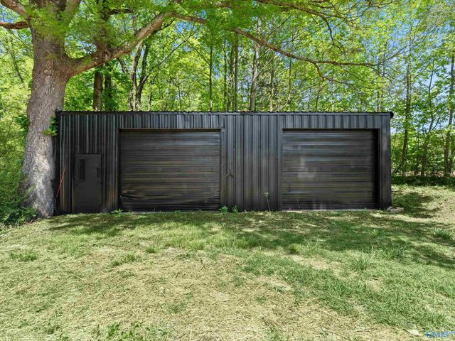485 John L Gap Road, Boaz, AL 35956
