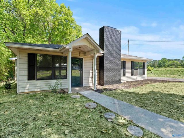 485 John L Gap Road, Boaz, AL 35956