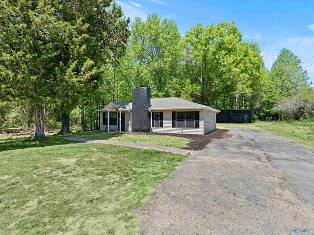 485 John L Gap Road, Boaz, AL 35956