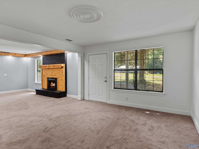 485 John L Gap Road, Boaz, AL 35956