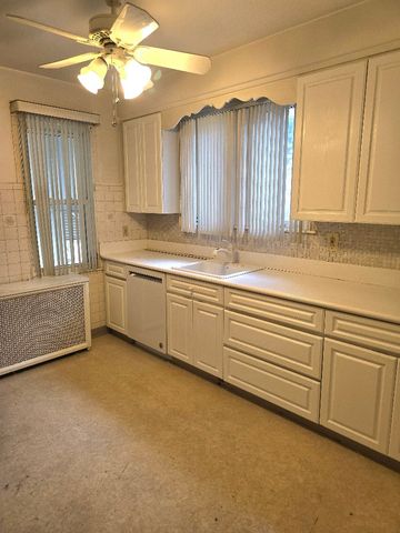 2953 N Parkside Avenue, Chicago, IL 60634
